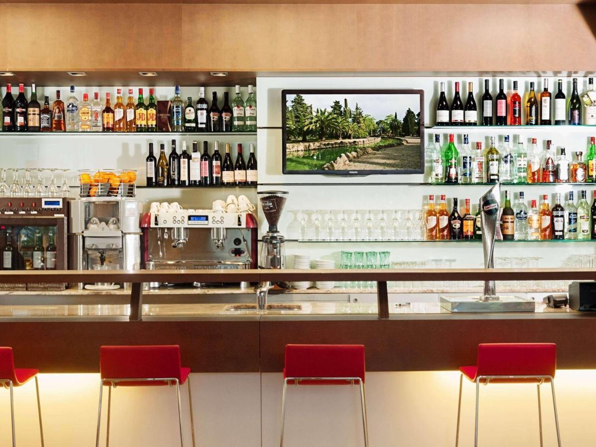 Ibis Budget Lleida Exterior photo